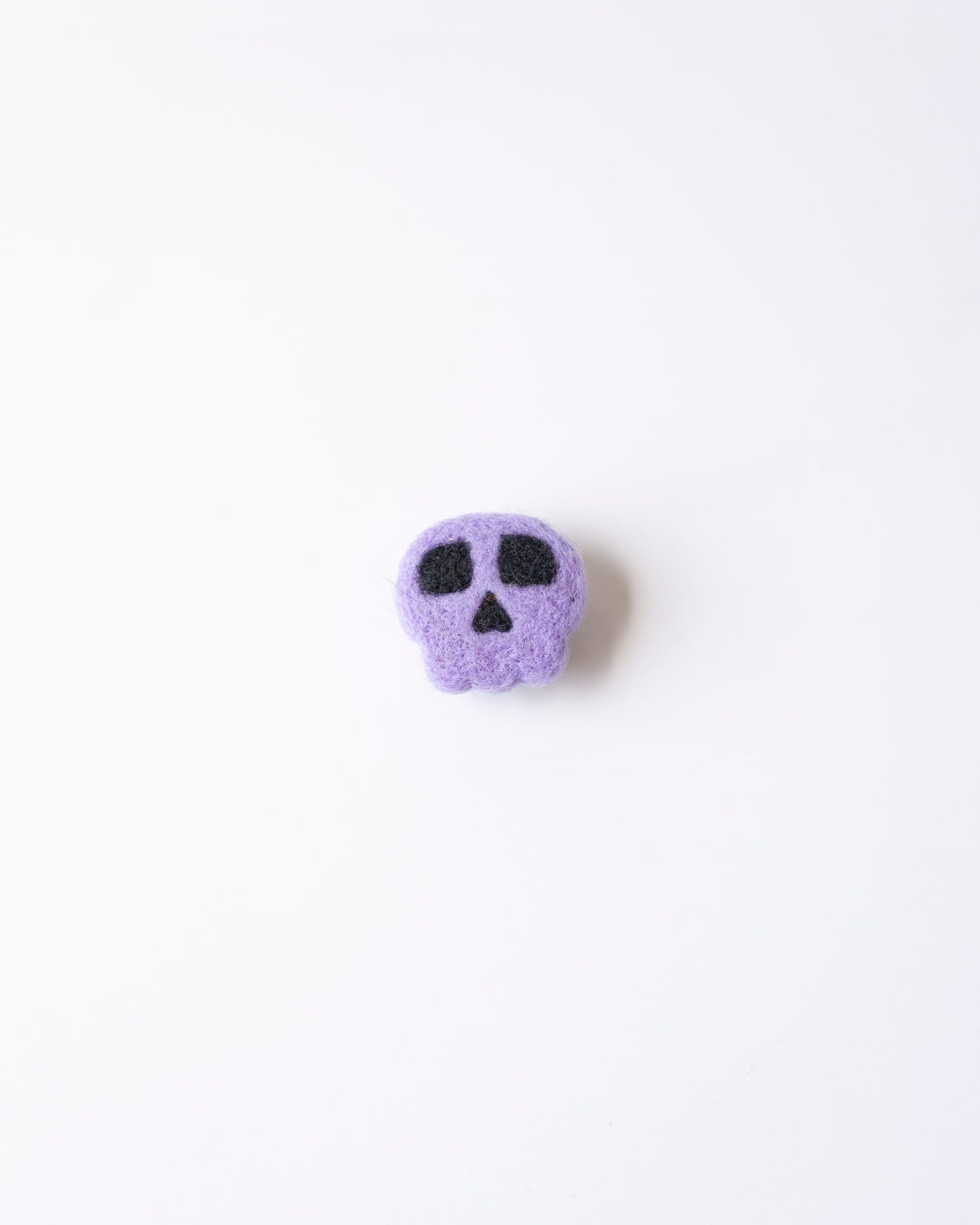Skull Pin