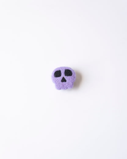Skull Pin