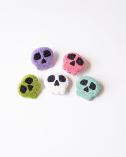 Skull Pin