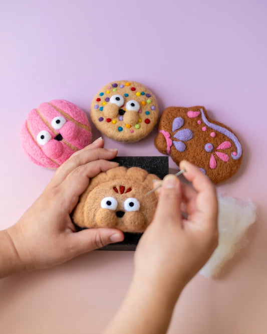 Needle Felting Workshop : Pan Dulce Ornament